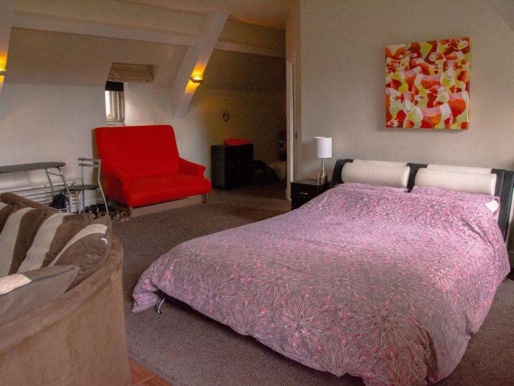A Stunning Private Suite In A Beautiful Heritage Mansion พลีมัธ ภายนอก รูปภาพ